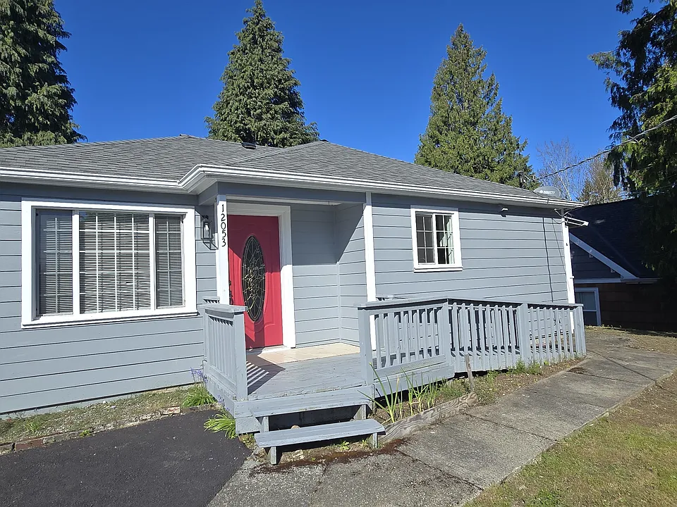 12053 70th Ave S
