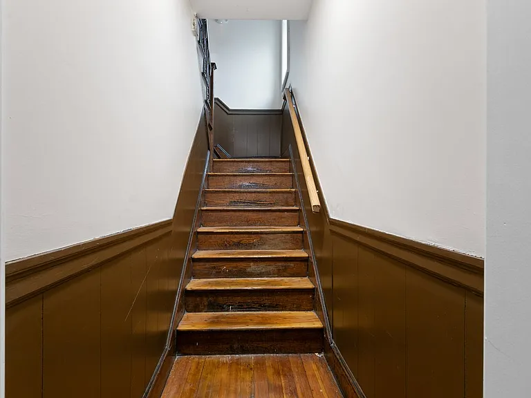 18 Baird St #2 — Photo 18