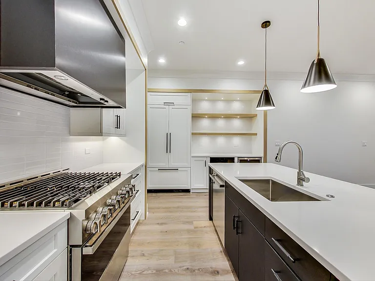 4920 N Lincoln Ave #3N — Photo 4