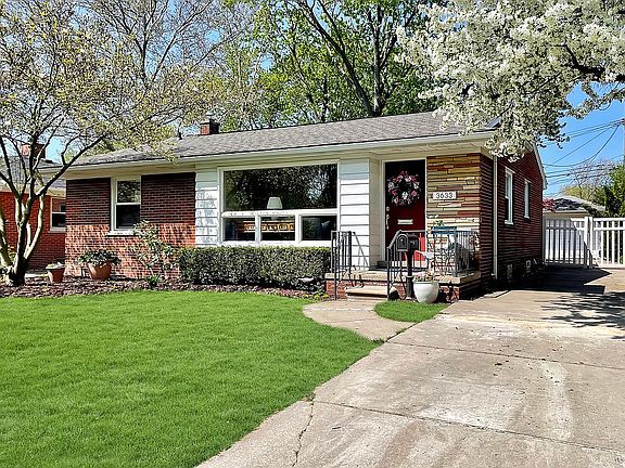 5th image of 3633 Betsy Ross Dr