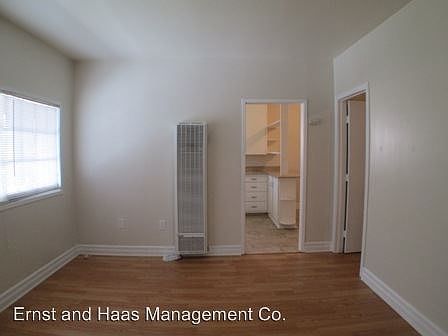 3rd image of 8502 1/2 Rose St