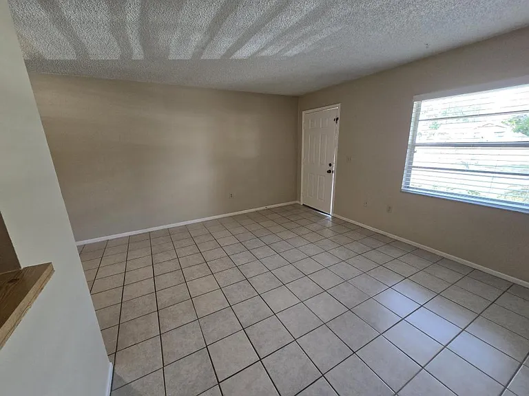 281B Jeru Blvd — Photo 5