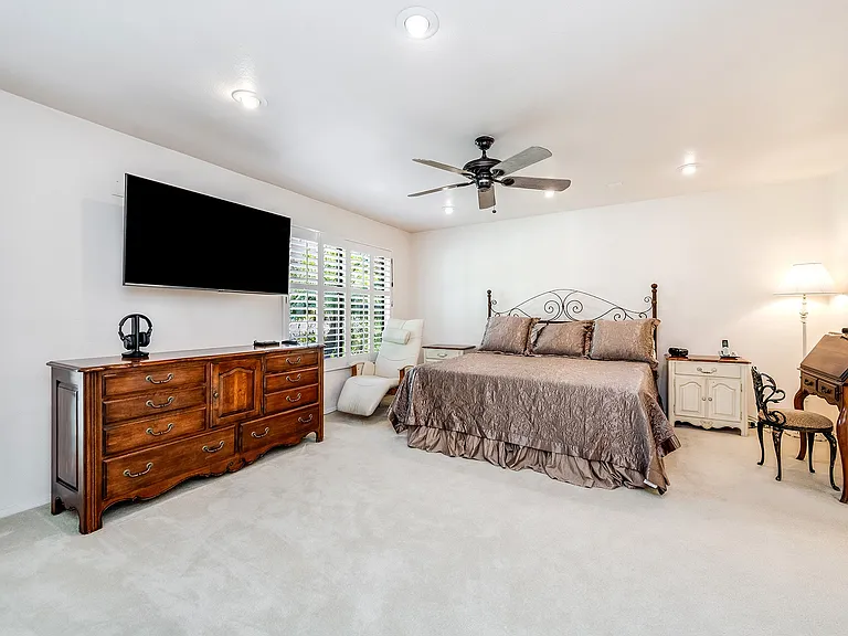 18731 Hatteras St #26 — Photo 6
