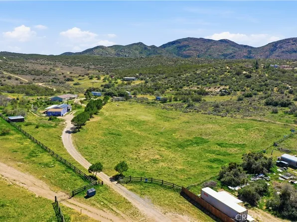 53985 Robin Ln, Aguanga, CA 92536