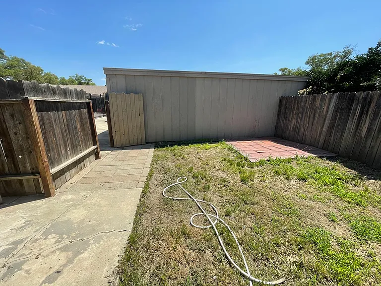 617 W Granger Ave #34 — Photo 36