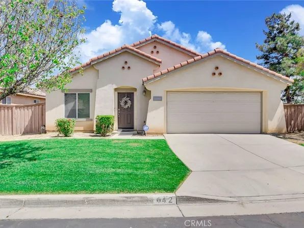 112 La Amistad Way, Hemet, CA 92545