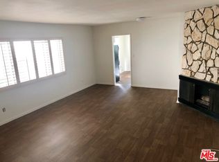 11639 Chenault St APT 202, Los Angeles, CA 90049