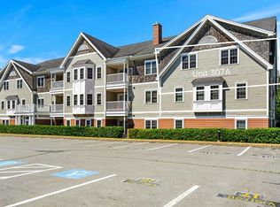 210 Chickering Rd UNIT 307A, North Andover, MA 01845