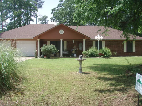 1241 Grant St, Ashdown, AR 71822