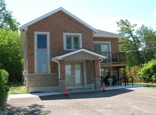332 Coastline Dr, Wasaga Beach, ON L9Z 2M4
