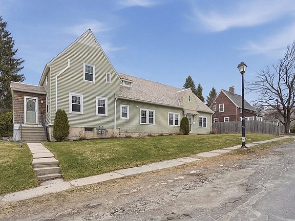 2nd image of 24-26 Watt Rd