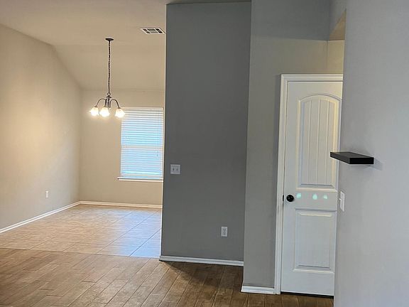 5th image of 12821 Heritage Oaks Dr