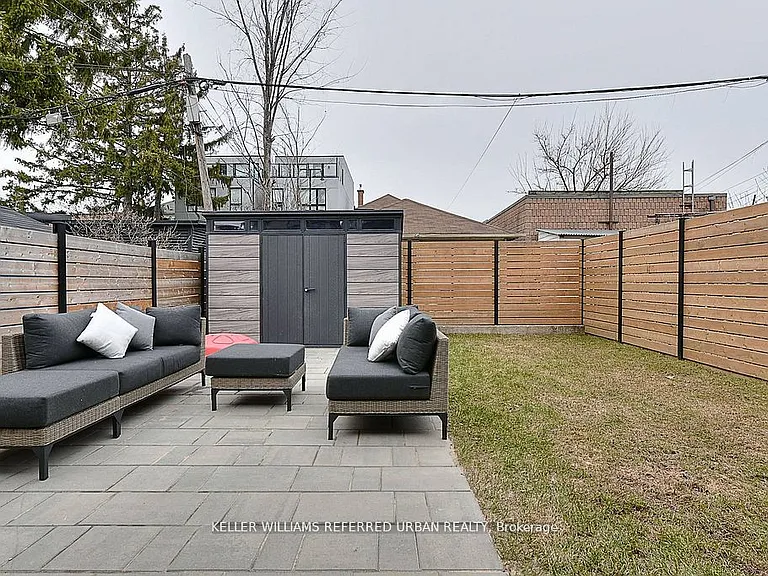 613 Harvie Ave — Photo 33