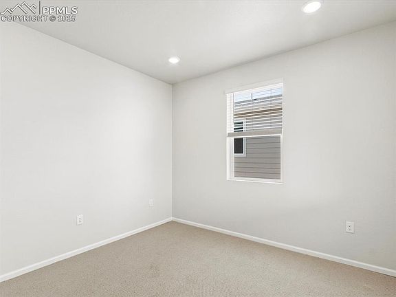 4th image of 10113 Keynes Dr