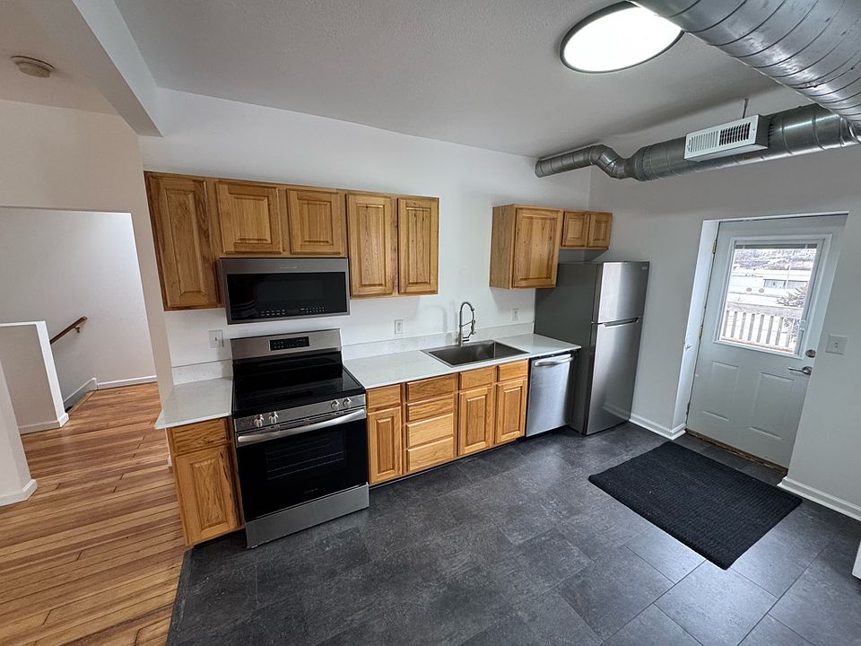 1st image of 808 Des Moines St #810-2