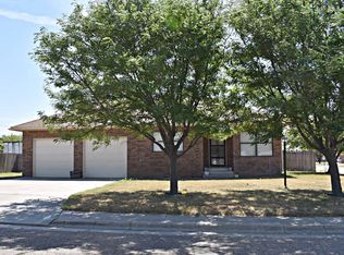600 N Meredith Ave, Dumas, TX 79029