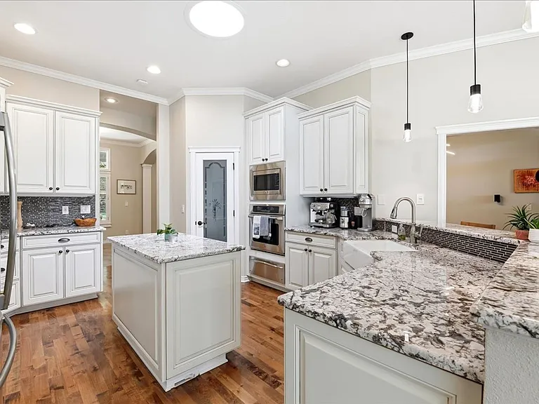 5521 E Quartersawn St — Photo 12