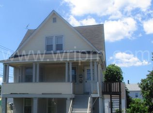 784 Honeyspot Rd, Stratford, CT 06615