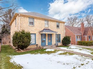1611 Cheyenne St, Lincoln, NE 68502