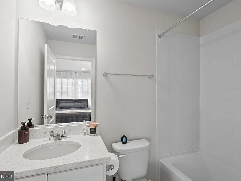9715 Summerton Dr — Photo 54