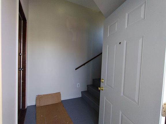 3rd image of 10034 S Avenue M