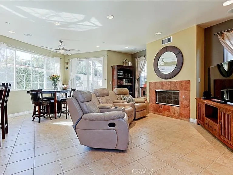 2801 Inglewood Ave — Photo 8