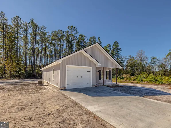 145 S Deborah Cir, Jesup, GA 31546