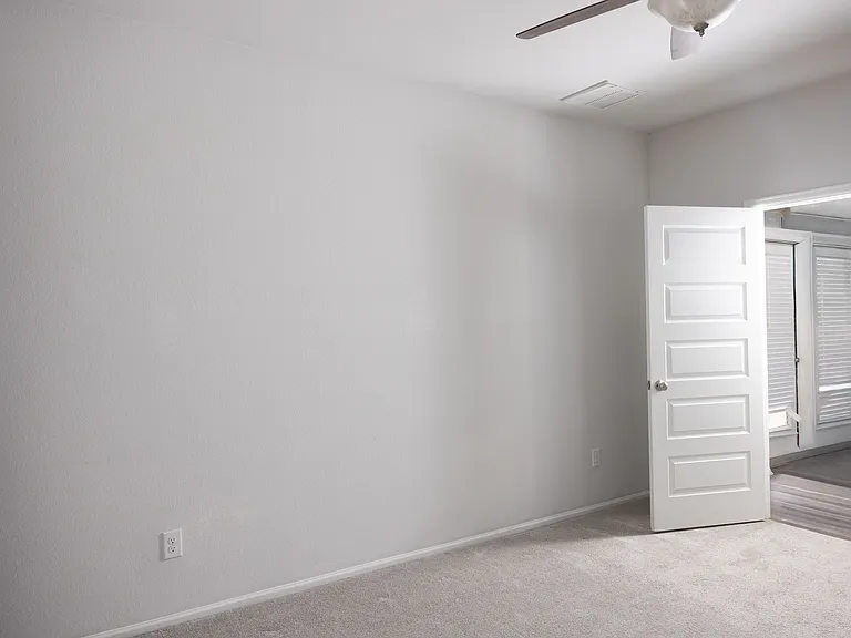 832 Azul Lagoon Dr — Photo 21