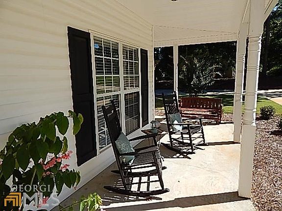 3rd image of 405 Line Creek Cir