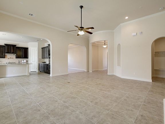 5th image of 1905 Valle Verde Dr