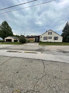 6378 Airline Rd, Fruitport, MI, 49415
