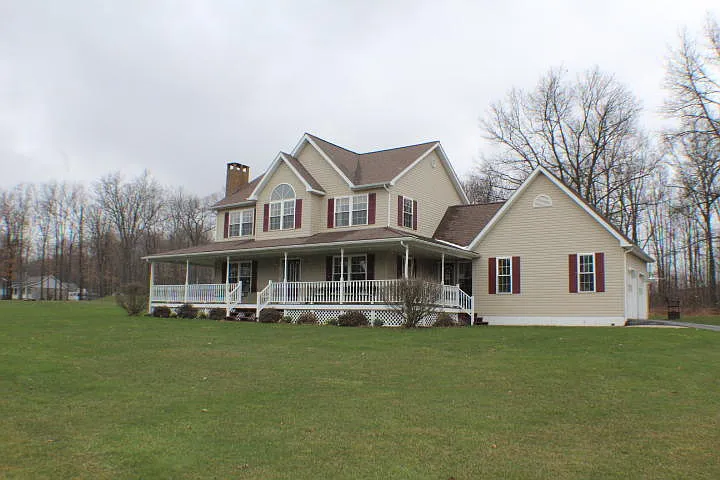 1651 Six Mile Rd photo 1