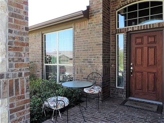 4th image of 6809 Muirfield Dr