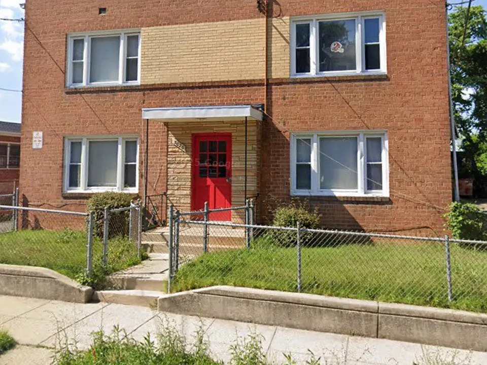 5020 Astor Pl SE #3