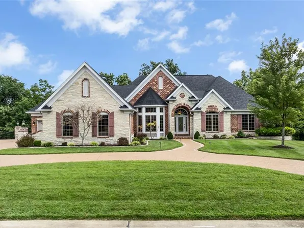 4030 Austin Dr, Saint Charles, MO 63304