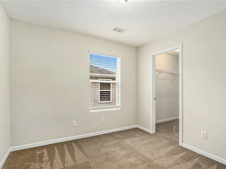 3660 Roseman Lndg — Photo 11