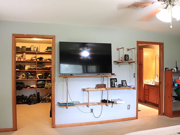 3rd image of 7508 180th St