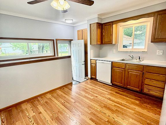 5th image of 26093 La Salle Ct