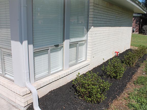2nd image of 18703 Artesian Way
