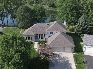 9025 Windsor Ter N, Brooklyn Park, MN 55443