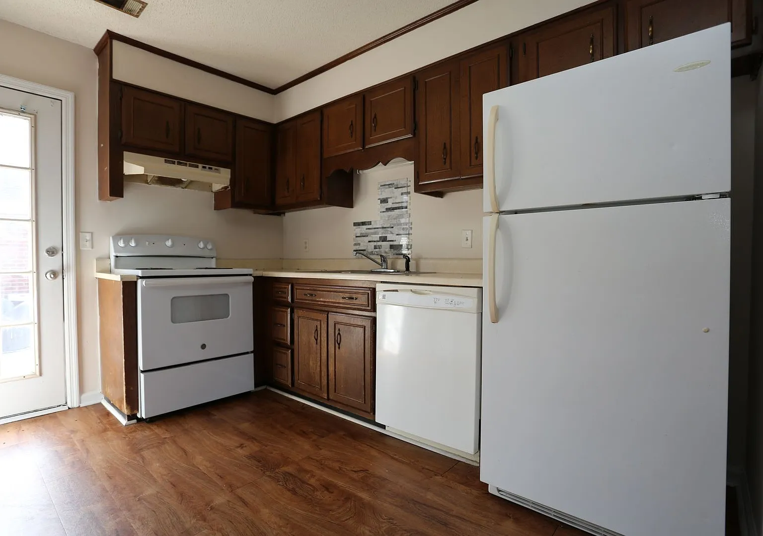 2 Bedroom at Stadium Walk — Photo 4