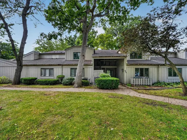 605 Vistula Ter APT 3, Mishawaka, IN 46544