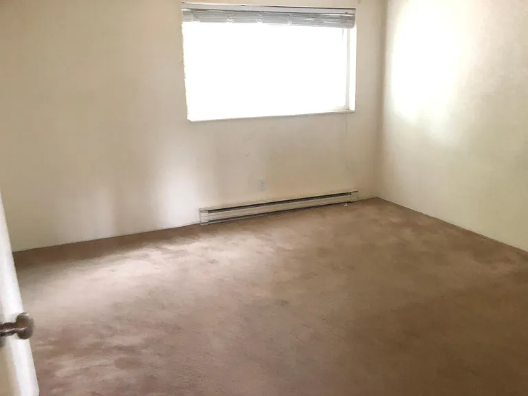 227 Dorn Ave #2 — Photo 6