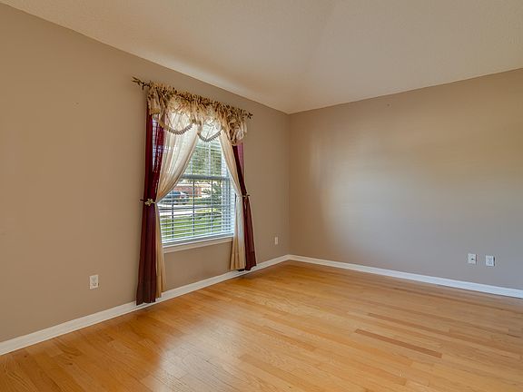 4th image of 5338 Whitecastle Ct
