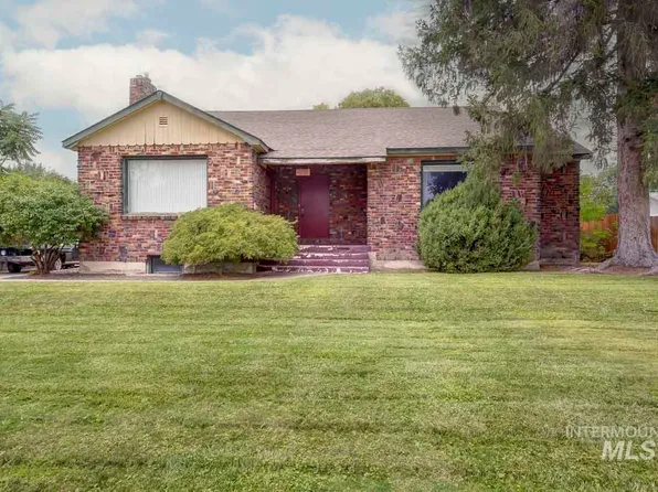 215 N Canyon St, Nampa, ID 83651