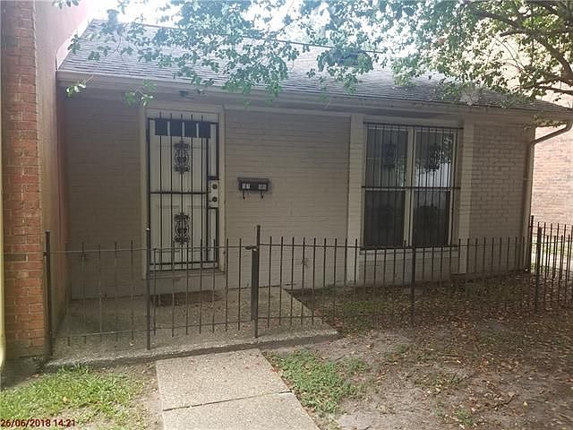 1st image of 5706 Count Ln