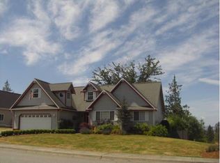 109 S 38th Pl, Mount Vernon, WA 98274