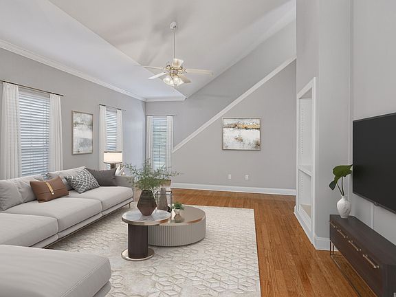 4th image of 4625 Burbank Dr APT 203