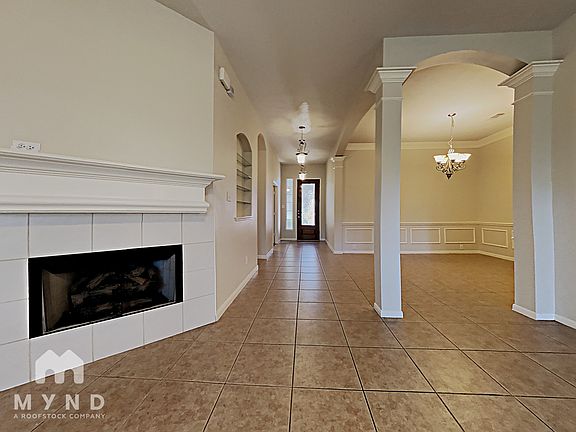 2nd image of 6227 Canyon Chase Dr