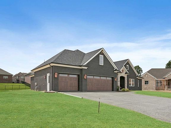 2nd image of 7745 Mesa Ct